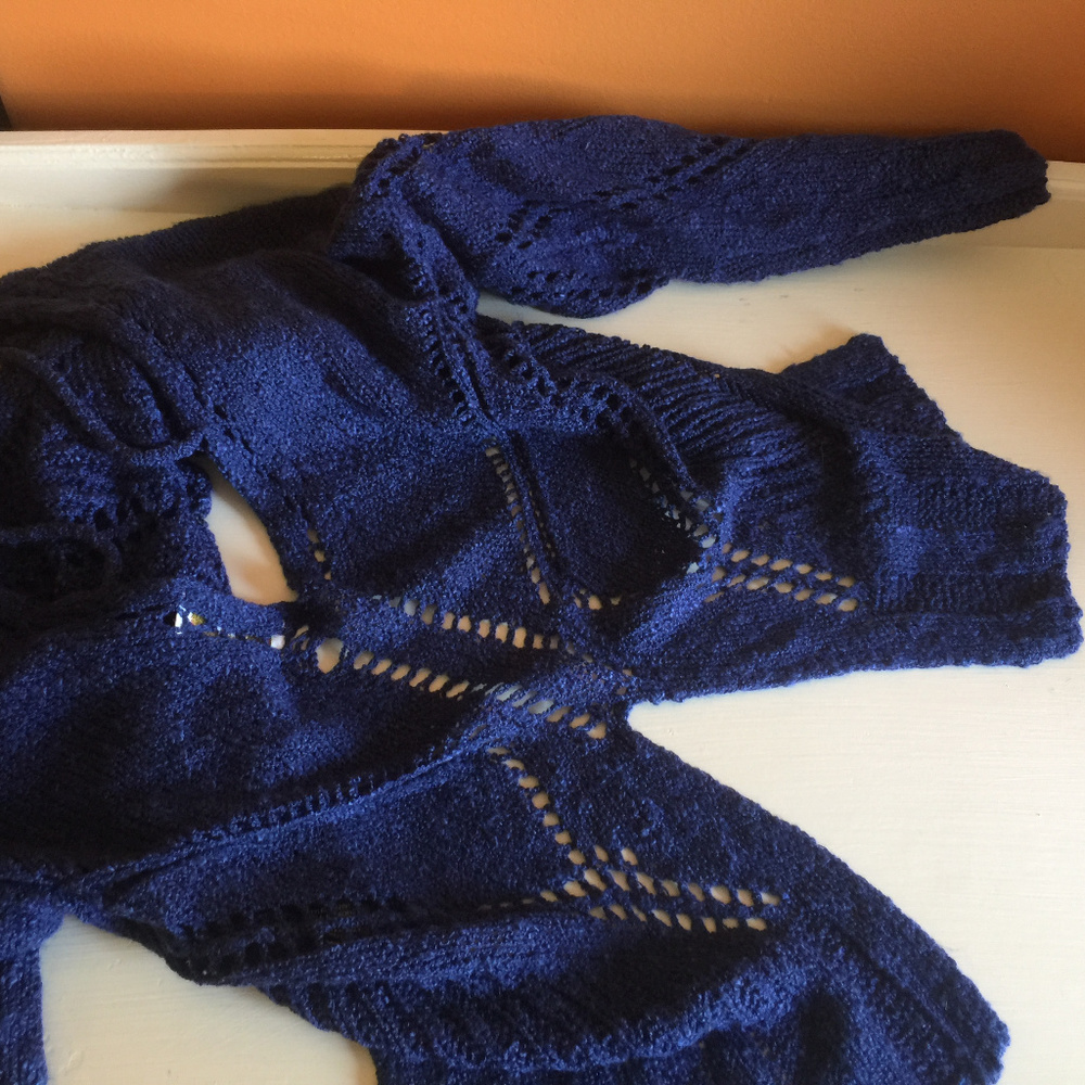 Evereve -  navy sweater, straps, split open back - Picture 4 of 5